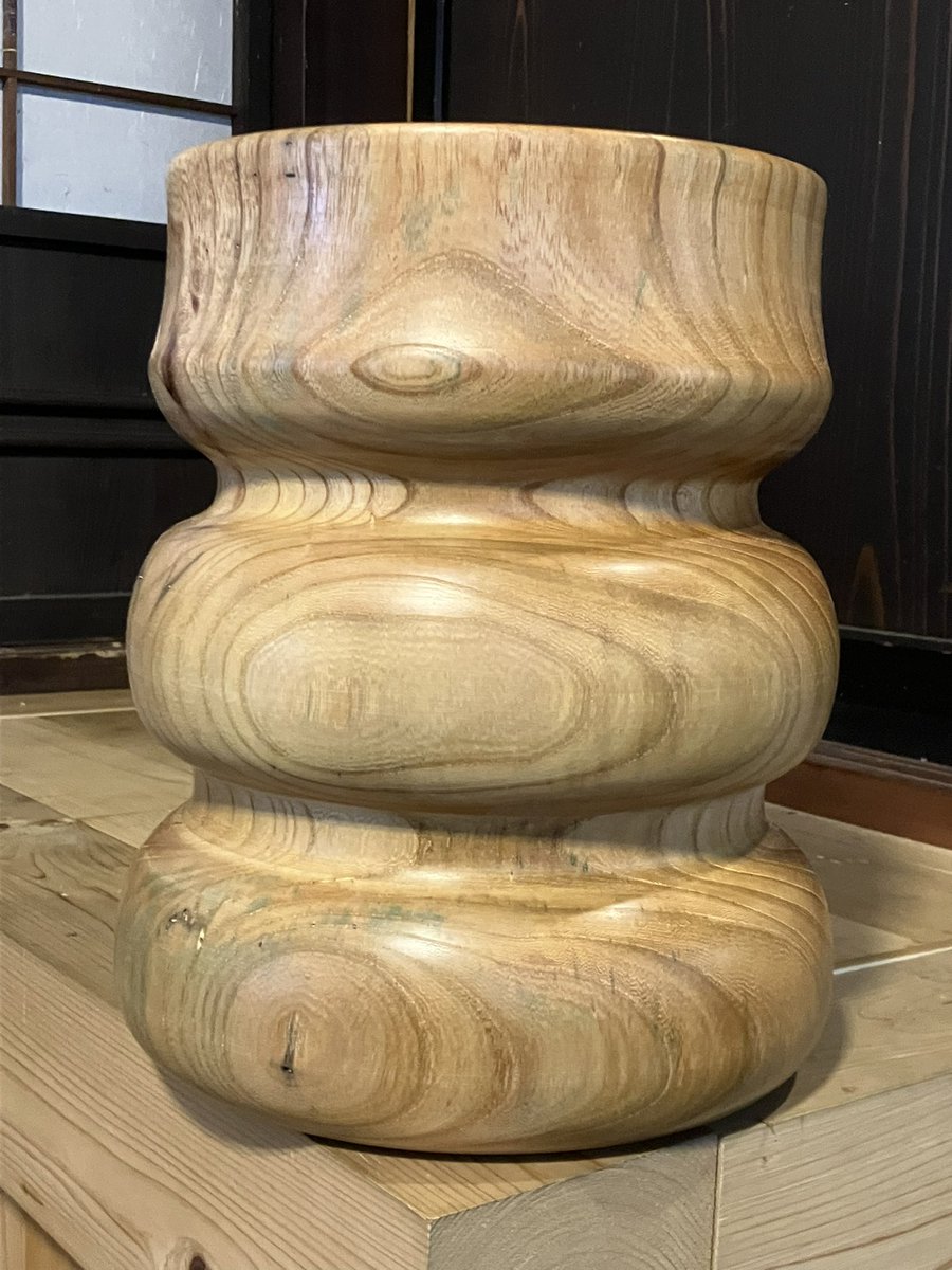 丸太からスツール作り🪵