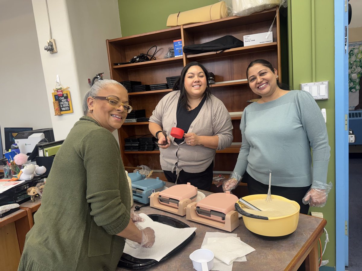 PS151K LBJ tweet media