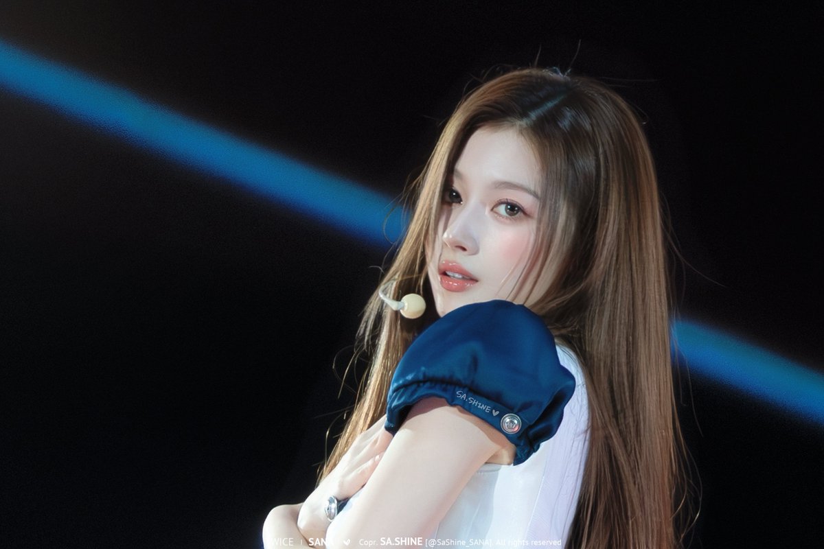 251123 THIS IS FOR IN KAOHSIUNG D2
#트와이스 #사나 #TWICE #SANA #サナ