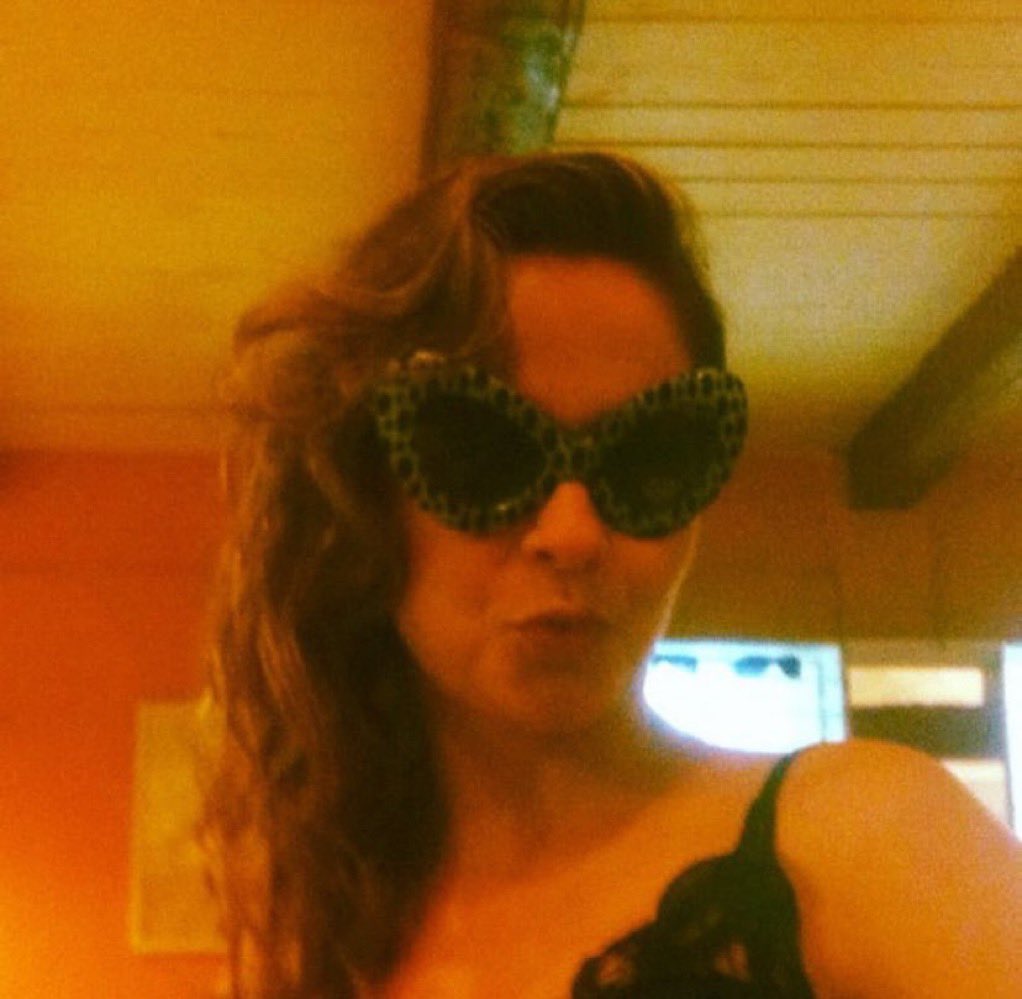 anapaularenault's tweet image. uai, gente… tanto estudo, prancheta, valeu a pena?