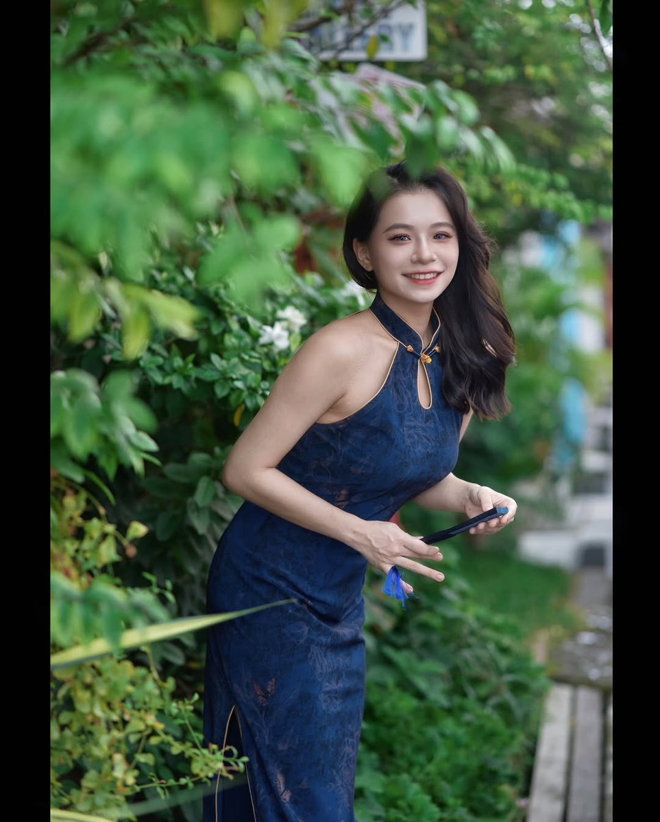 📍🇲🇾

要新年了 看点穿旗袍的骚货👉👌

#骚货分享站 #美女 #骚货 #意淫