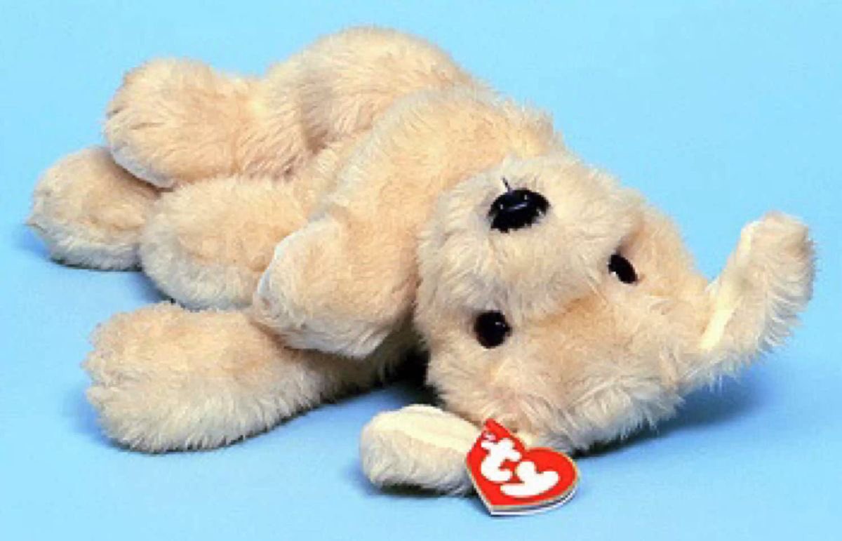 SiliGremlin's tweet image. Halpp,,,, I’ve been turned into a plushie,,,, *flops over,,*