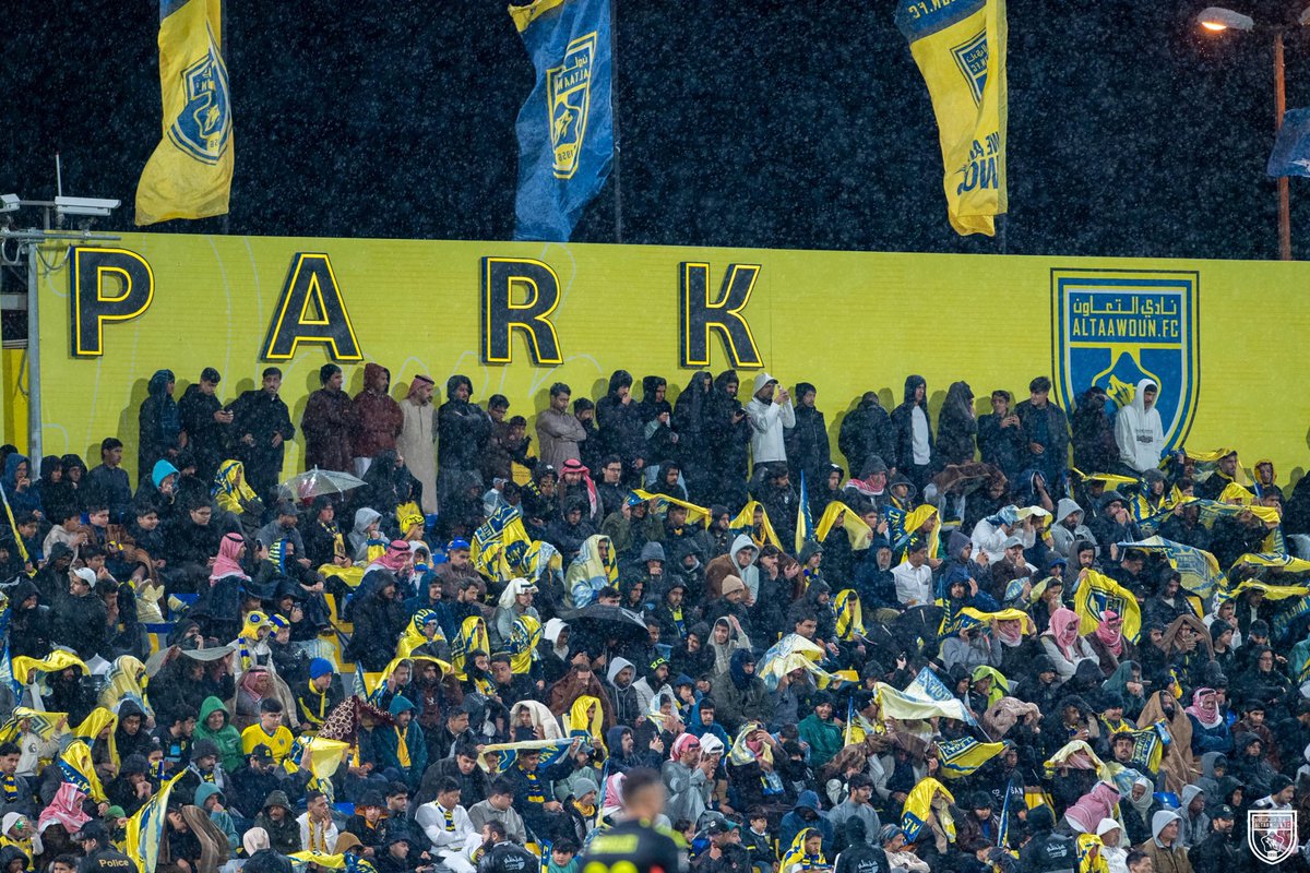 مباراة الخليج هي معركه الجمهور
شتوية خيالية من البدر ، اولى مباريات الاجانب الجدد بارضنا ، اول مباراة للنجوم المحليين يستحقون استقبال تاريخي 
يدك معي ياتعاوني وخلنا نفلل الملعب كامل 🤝