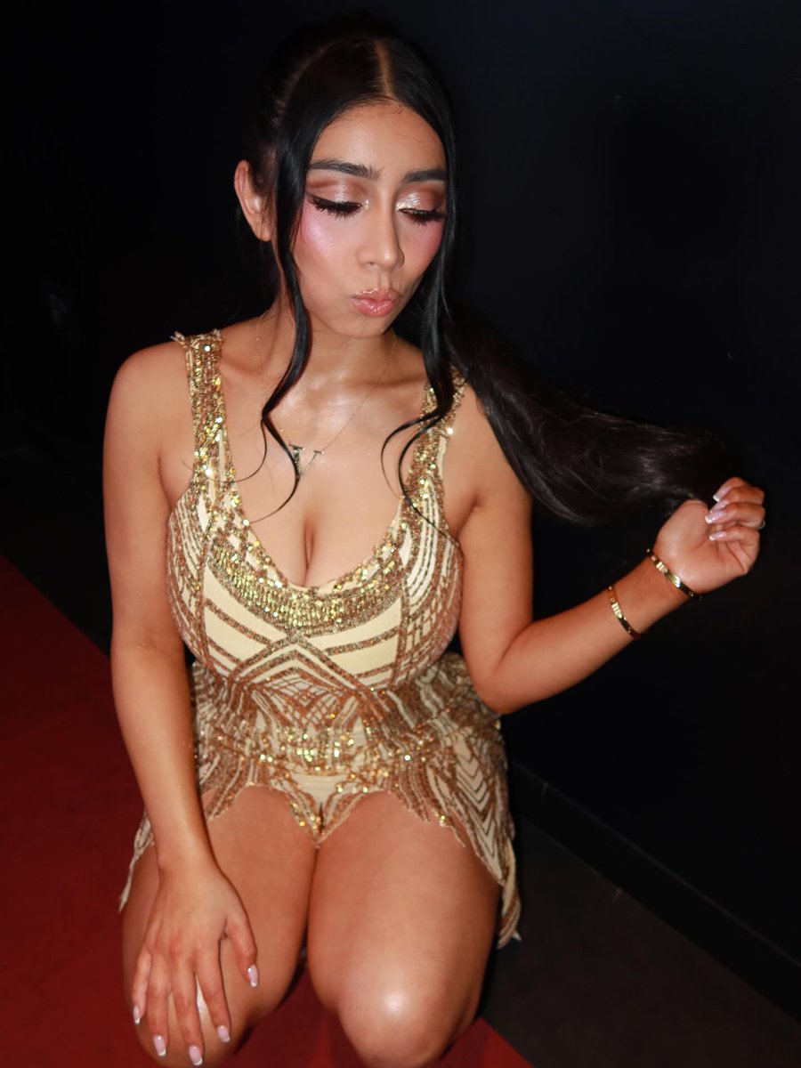 Violet Myers tweet media