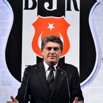 Galatasaraylılar Fener Kanteyi aldı diye Dursun Özbeği( Osimhen,Noa Lang,İcardi,Toreira,Sane… alan adam) istifaya davet ediyor. Bizim Beşiktaşlılarda Adalı OH aldı diye ayakta alkışlıyor. Biz istifaya çağırınca da troll oluyoruz. Bu troll Beşiktaşlılar varken başarı gelmez abi