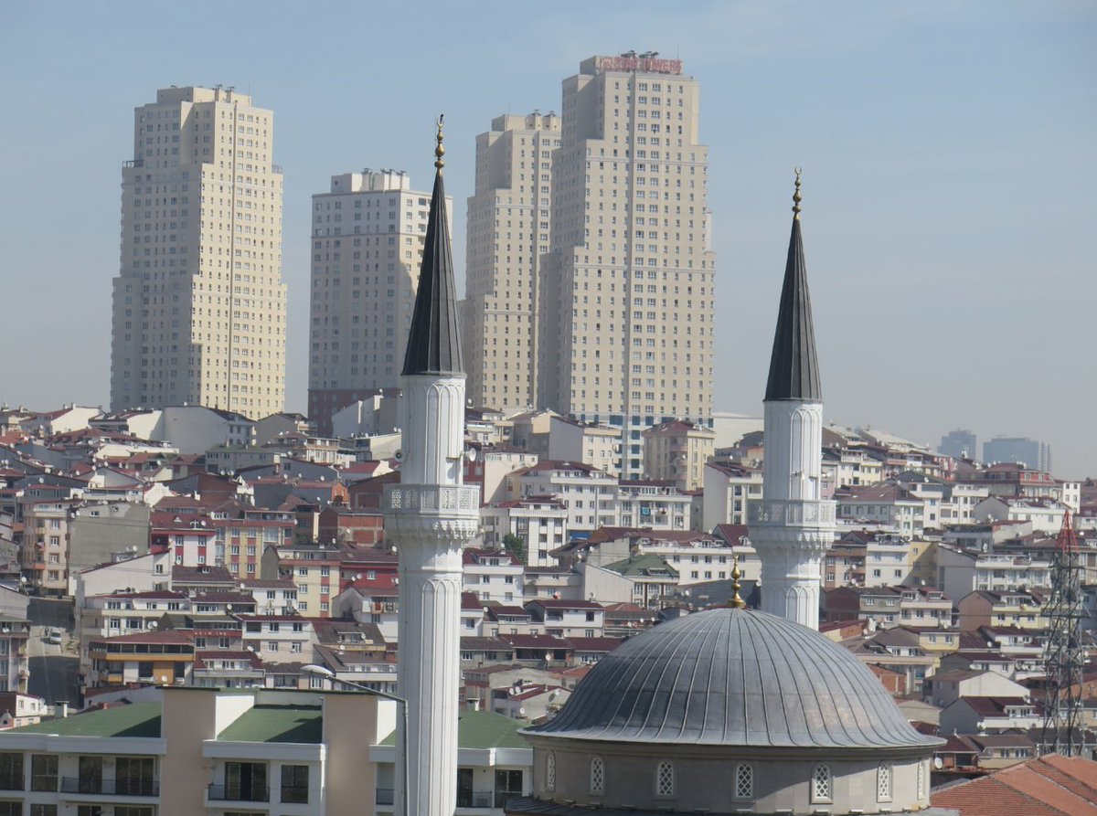 ErgunerKudsi's tweet photo. Medeniyetin! İstanbul' a attığı KAZIKLAR https://t.co/zPdAspFvJr