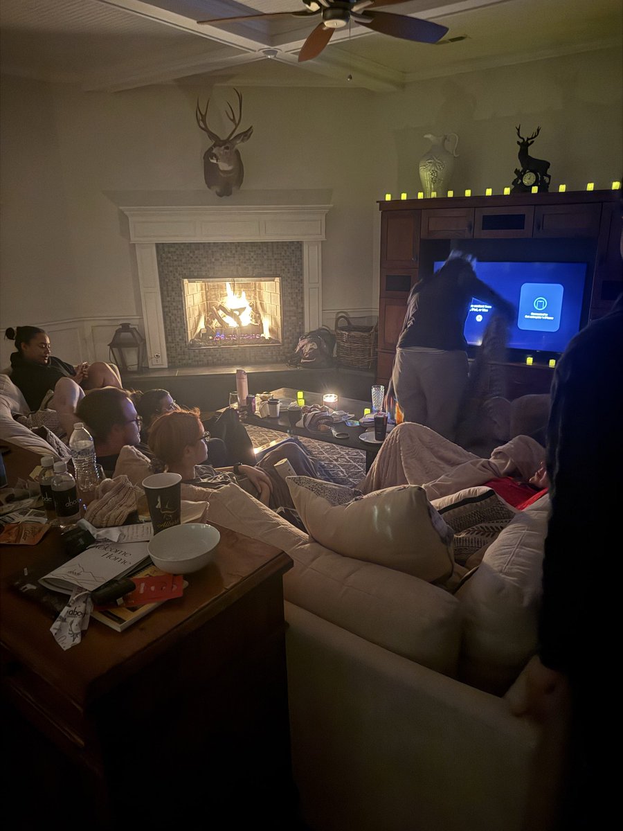 Light Humphreys tweet media