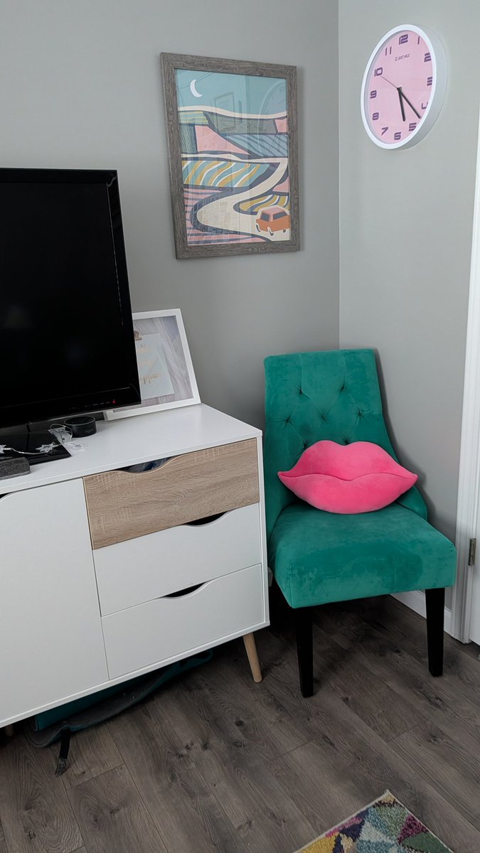 I bet most homeowners in the U.S. have a chair in their home that's purely decorative that no one actually sits in. I'll go first. #HomeSweetHome #interiordesign #decorating