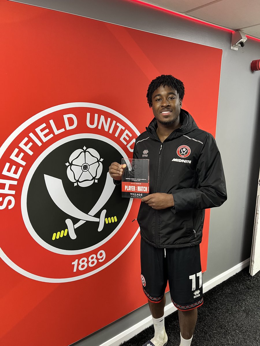 SheffieldUnited's tweet photo. Brooksyyyy 🔥

Voted by you as @Village_Hotels' #SHUOXF Player of the Match. 🏆 https://t.co/SZ2IX6sfYs