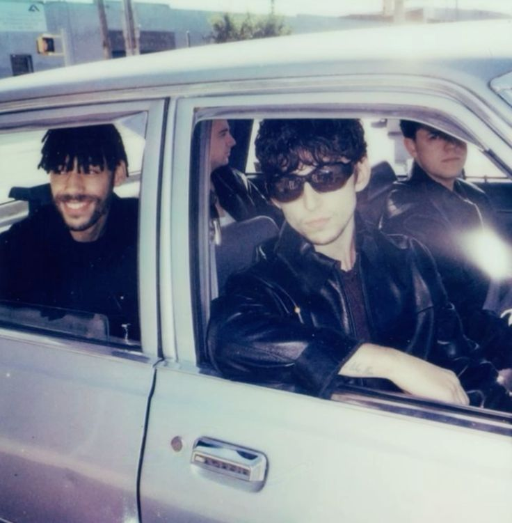 Coup De Main tweet media