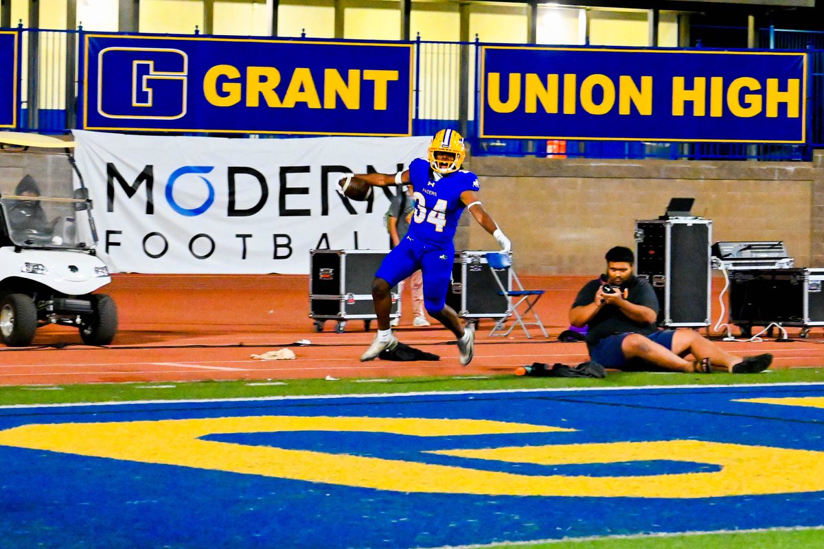 Coach D. Leach (H.U.) 🇺🇸💯 tweet media