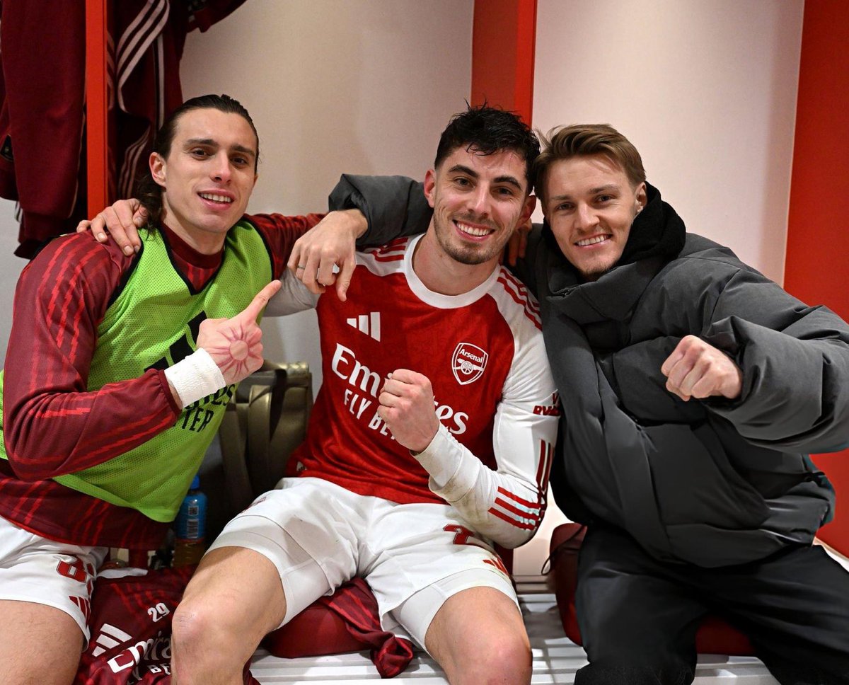Riccardo Calafiori &amp; Martin Ødegaard celebrating with the match winner, Kai Havertz. ❤️