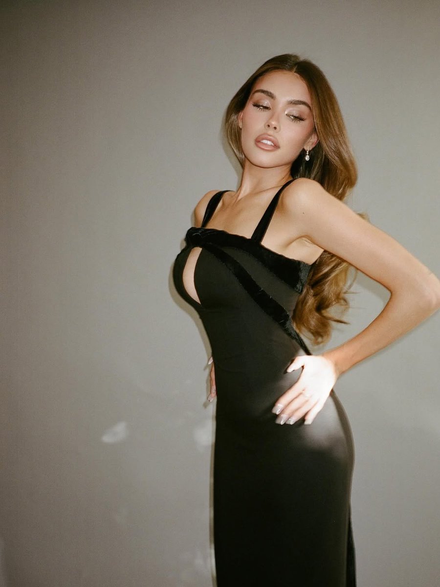 Madison Beer Uruguay tweet media