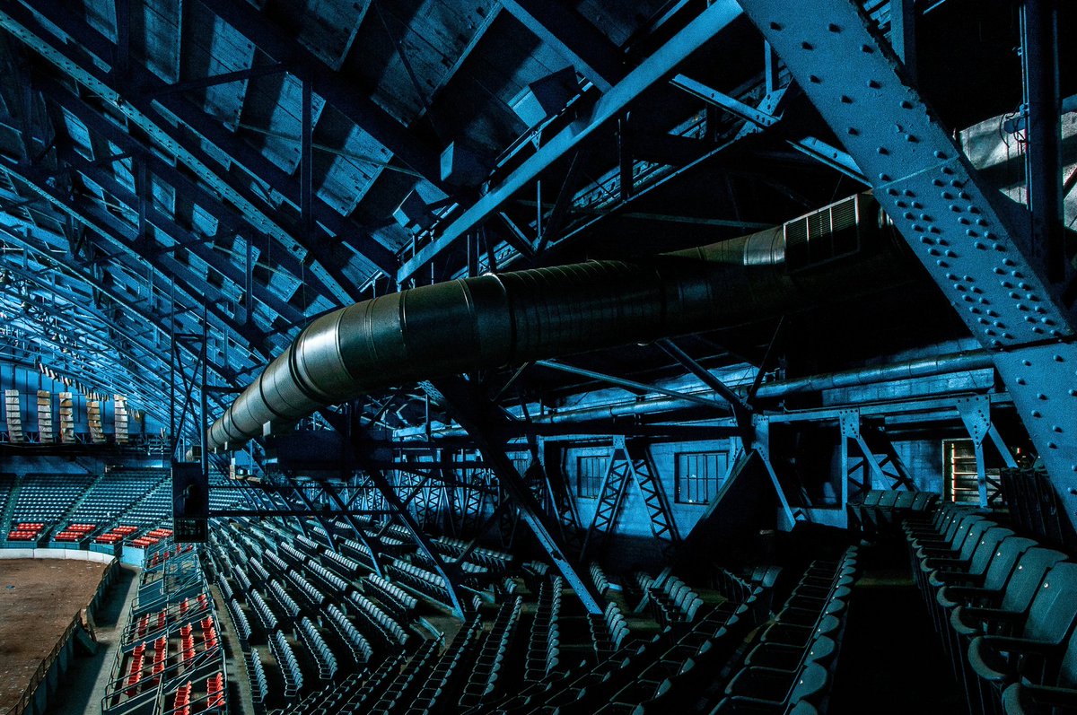 ExploresMr's tweet image. The former arena at the abandoned and since demolished Michigan State Fair site in Detroit, Michigan in 2020. It was demolished in 2022 to make way for an Amazon Fulfilment Center. The Fairgrounds are now in suburban Novi, Michigan.