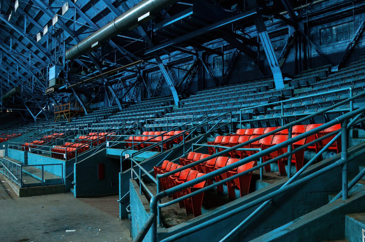 ExploresMr's tweet image. The former arena at the abandoned and since demolished Michigan State Fair site in Detroit, Michigan in 2020. It was demolished in 2022 to make way for an Amazon Fulfilment Center. The Fairgrounds are now in suburban Novi, Michigan.