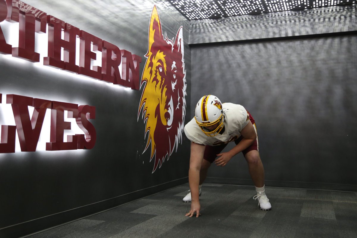 AJWrigh47981671's tweet photo. Got home late last night I'm still not feeling great but better. Want to thank @NSUCoachSchmidt @K_Price73 @NSUWolves_FB & everyone who made this visit fantastic! I can't wait to make it official in the morning.  
@ChuckFreeby  @OLMafia @LT2FBA @mdwestathletics @MichFBFrenzy @PrepRedzoneMI @18bstank