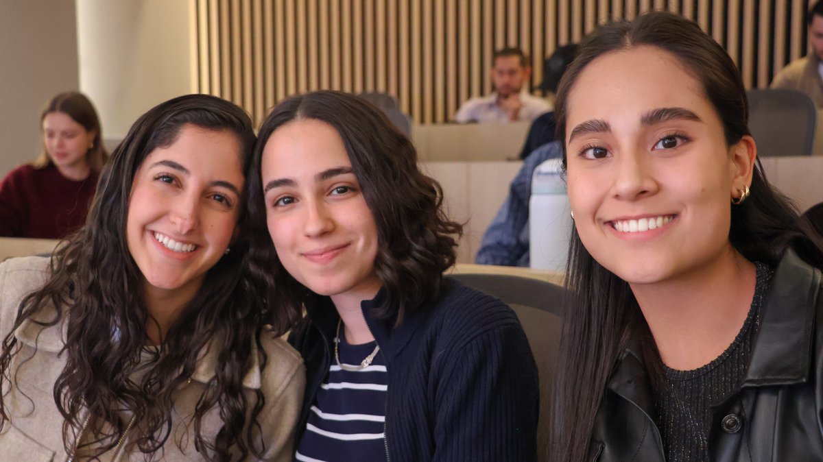 #IberoDerecho tweet media