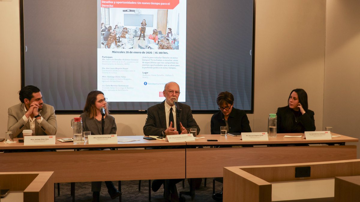 #IberoDerecho tweet media