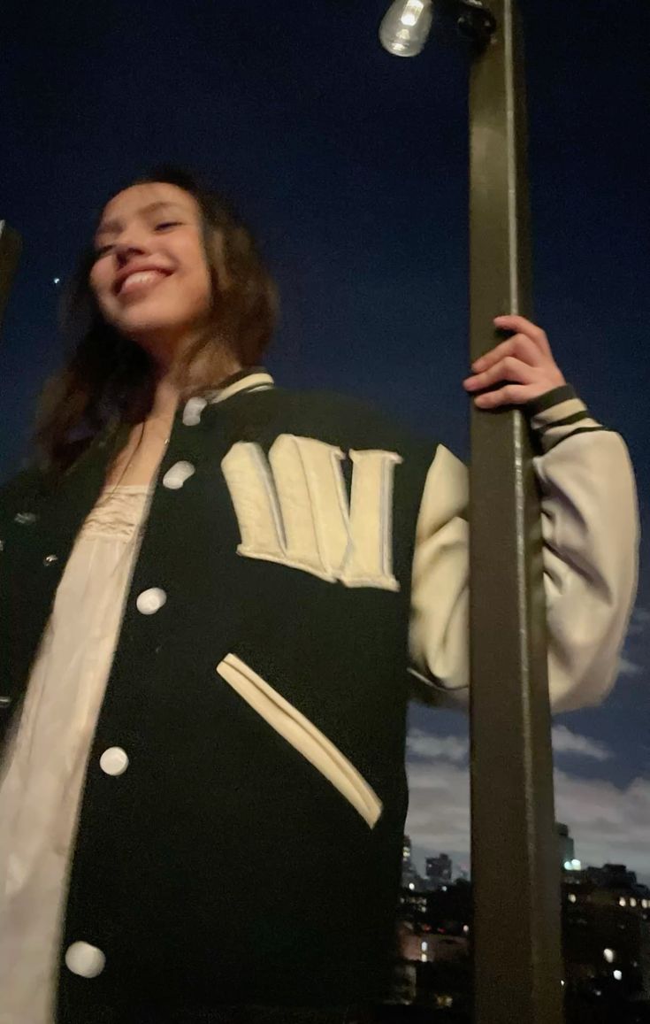 Scarlett Lyra Caccini tweet media