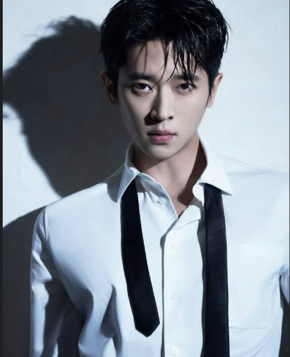 CdramaBloom's tweet image. 🍉 #ChengLei’s upcoming project is rumored to be a modern drama.