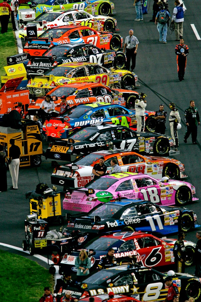 NASCAR Pics That Goes Hard tweet media