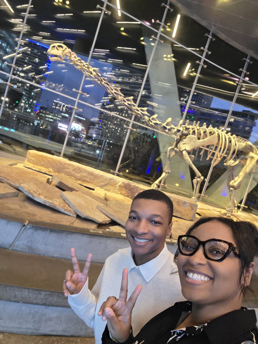 FutureDrColin's tweet photo. What a privilege to be honored as an outstanding volunteer at the @PerotMuseum. Fellow volunteers received special honors and I couldn't be happier for them! Congrats to all the volunteers honored! https://t.co/8OnbUluWx2