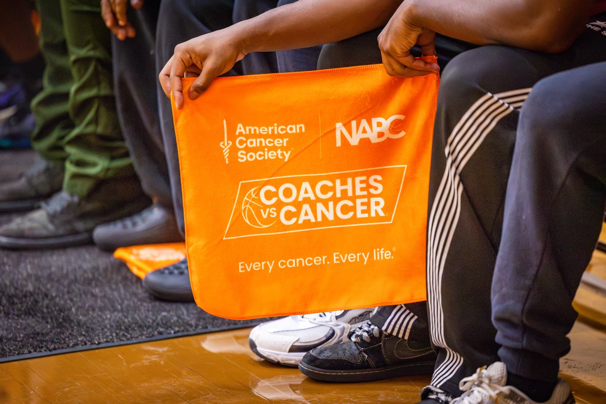 HSSUBasketball's tweet photo. Thank you to everyone that helped us reach our fundraising goal in HSSU's first annual Coaches vs Cancer / Suits and Sneakers night! @NABC1927 @AmericanCancer @AMCSports #SuitsAndSneakers #SwarmTogether https://t.co/giUq5xEyQx