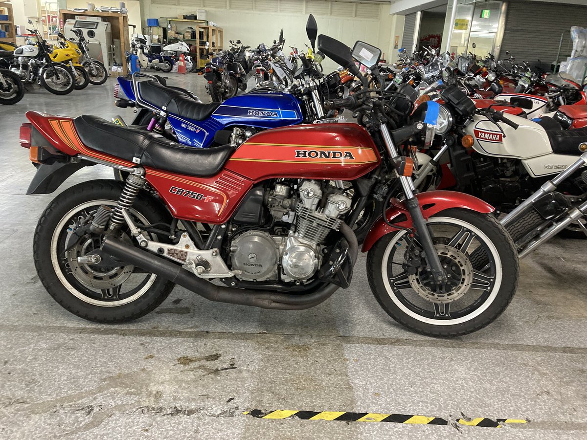 マキバ王 バリバリ伝説 に登場したCB750FB🏍️ 原作に近づけたくて、純正裏コム