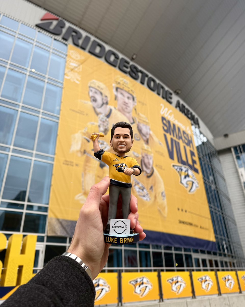 Luke's 32 Bridge tweet media