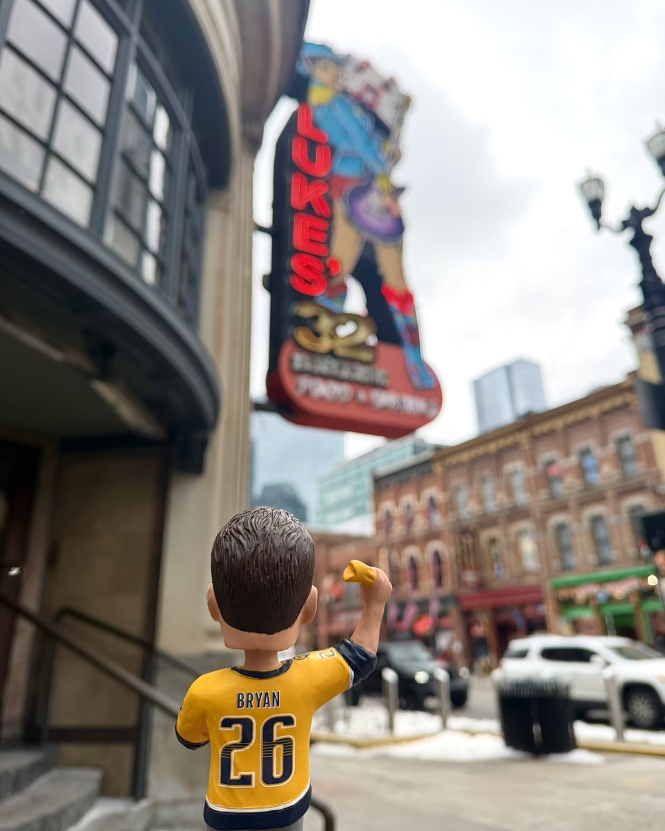 Luke's 32 Bridge tweet media