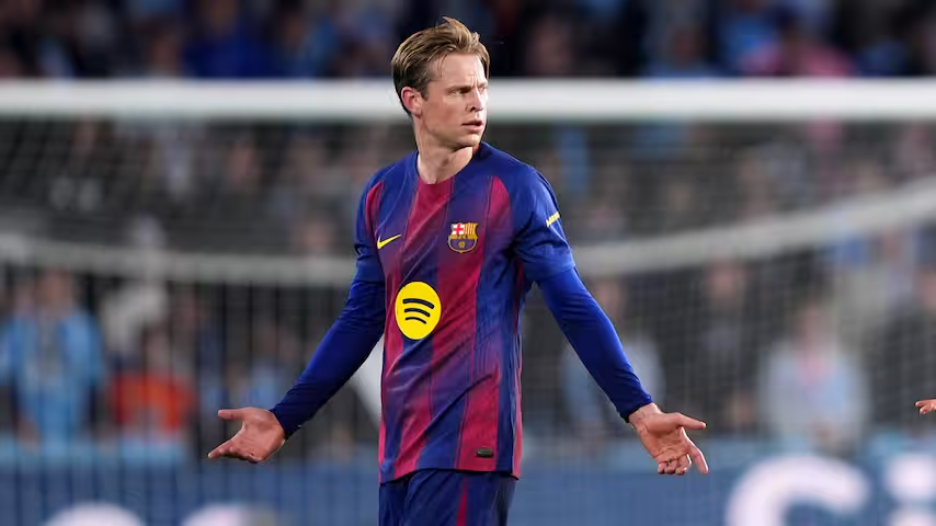BouafifNour's tweet image. Frenkie de Jong – Last Season:
🏟️ 46 games
🎯 36 chances created
🌟 2 big chances created
🅰️ 2 assists

Frenkie de Jong – This Season:
🏟️ 28 games
🎯 42 chances created
🌟 11 big chances created
🅰️ 7 assists
