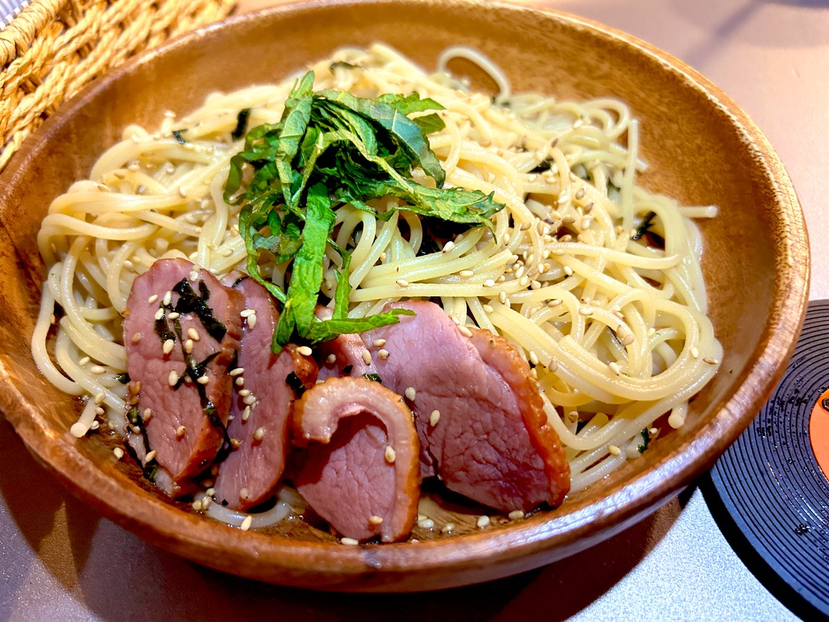 Jino_Marine's tweet image. おまたせ
おれの胃袋、ぱんでみの鴨パスタだよ
ぱんでみの鴨パスタ、おれの胃袋だよ
＃Pandemic