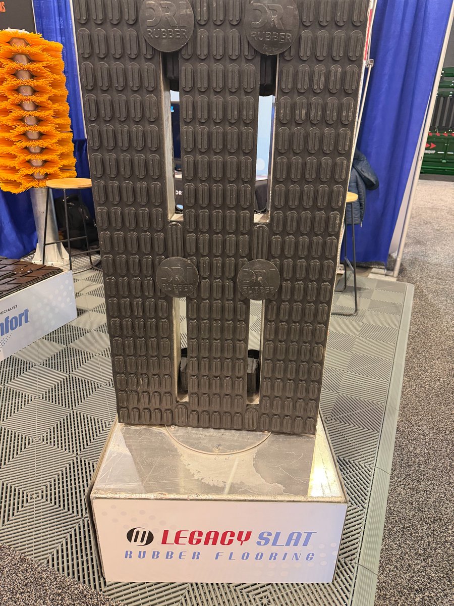 ComfortAgri's tweet photo. NCBA is on! 🐂 Visit us at Booth 1748 to check out slat rubber flooring for better traction and drainage, plus our stationary comfort brush. Show runs until 7pm tonight through Thursday. @CattleCon @BeefUSA #beef https://t.co/S92yjgNTh7