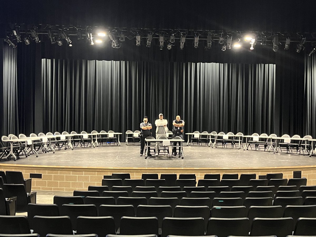 PIPSCoaching's tweet photo. THIS Stage is Set at Brazoswood High School for National Signing Day. #FutureReady https://t.co/xEWjdYBNFj