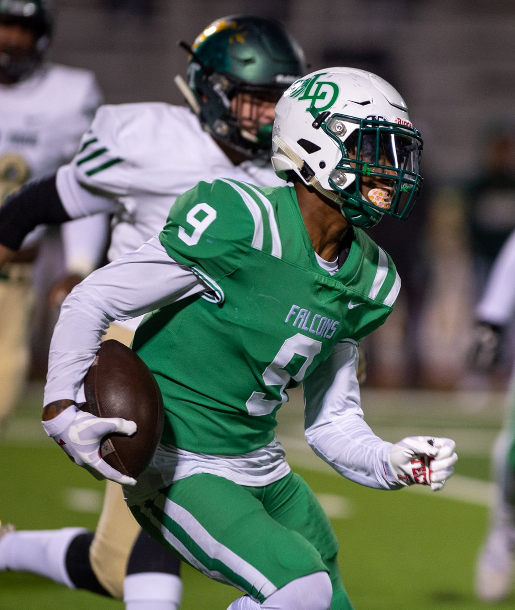 Lake Dallas alum Kobee Minor is in California with the New England Patriots ahead of Super Bowl 60 on Sunday.

The CB worked his way up from "Mr. Irrelevant" to the Patriots' practice squad and ultimately earned a spot on their 53-man roster.

Story: dentonrc.com/sports/high_sc…