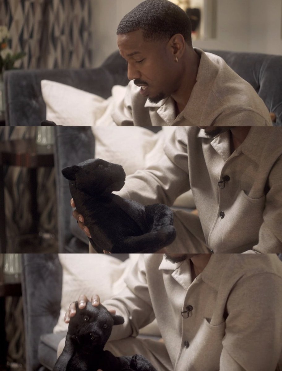 Michael B. Jordan keeps a stuffed black panther in his home as a tribute to Chadwick Boseman and their bond 

"It will forever remind me of him and the time we finally had a chance to work together" 

(via <a href="/BAFTA/">BAFTA</a>)