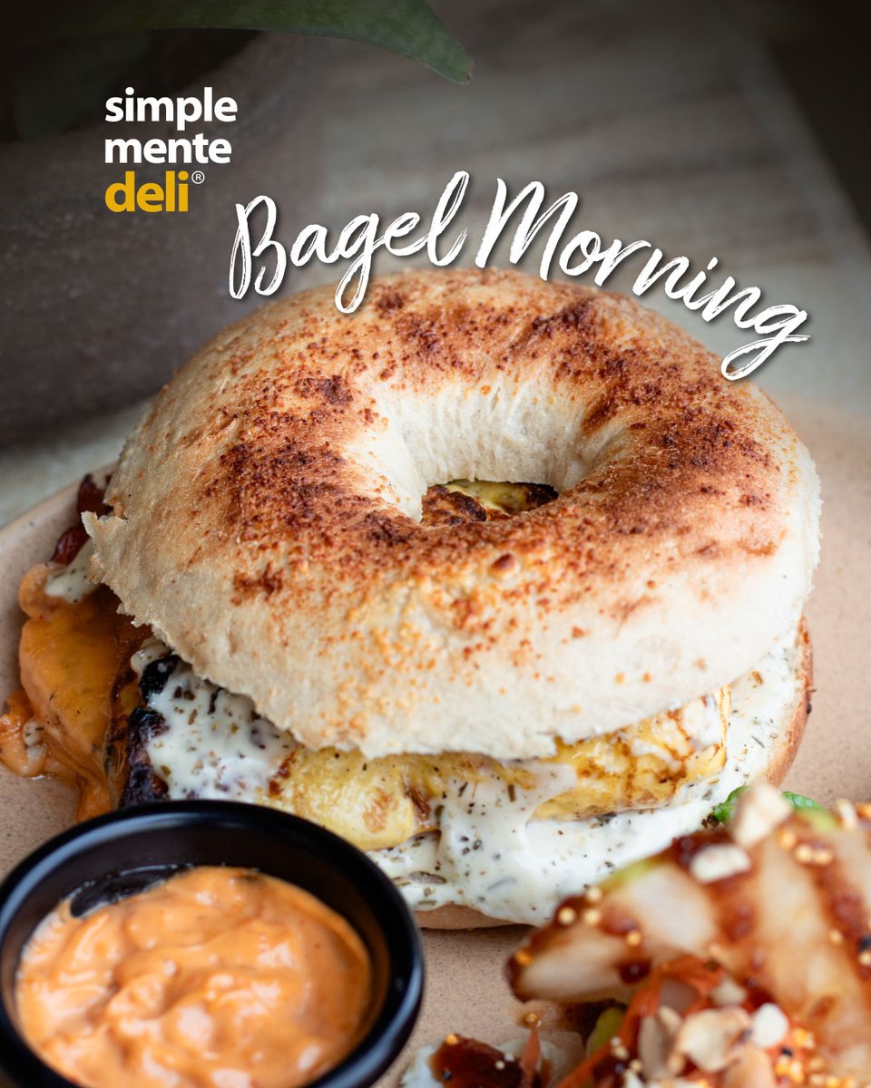 simplementedeli's tweet photo. ¡Morning vibes con todo el flow! Tu día empieza mejor cuando lo haces con un Bagel Morning de Simplementedeli.😎 Porque el desayuno también puede ser tu momento favorito del día.

#Simplementedeli #BagelMorning #DespiertaDelicioso #MorningMood #DesayunoConEstilo #FoodLovers https://t.co/OA6Dnxh8VV