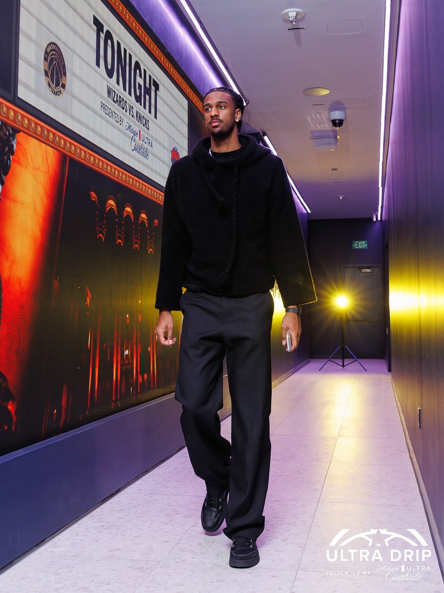 Fitted for Tuesday 😎
#ForTheDistrict | @MichelobULTRA