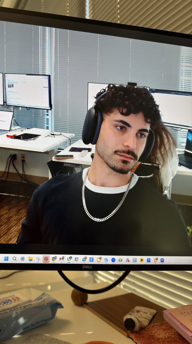 𝚖𝚞𝚏𝚏𝚒𝚗𝚝𝚘𝚙 🇱🇧 tweet media