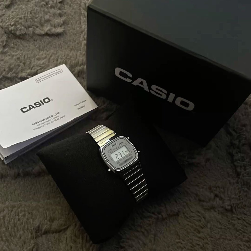 blumiwu's tweet photo. stay elegant with Casio

—a thread https://t.co/KKZmCJNh8v