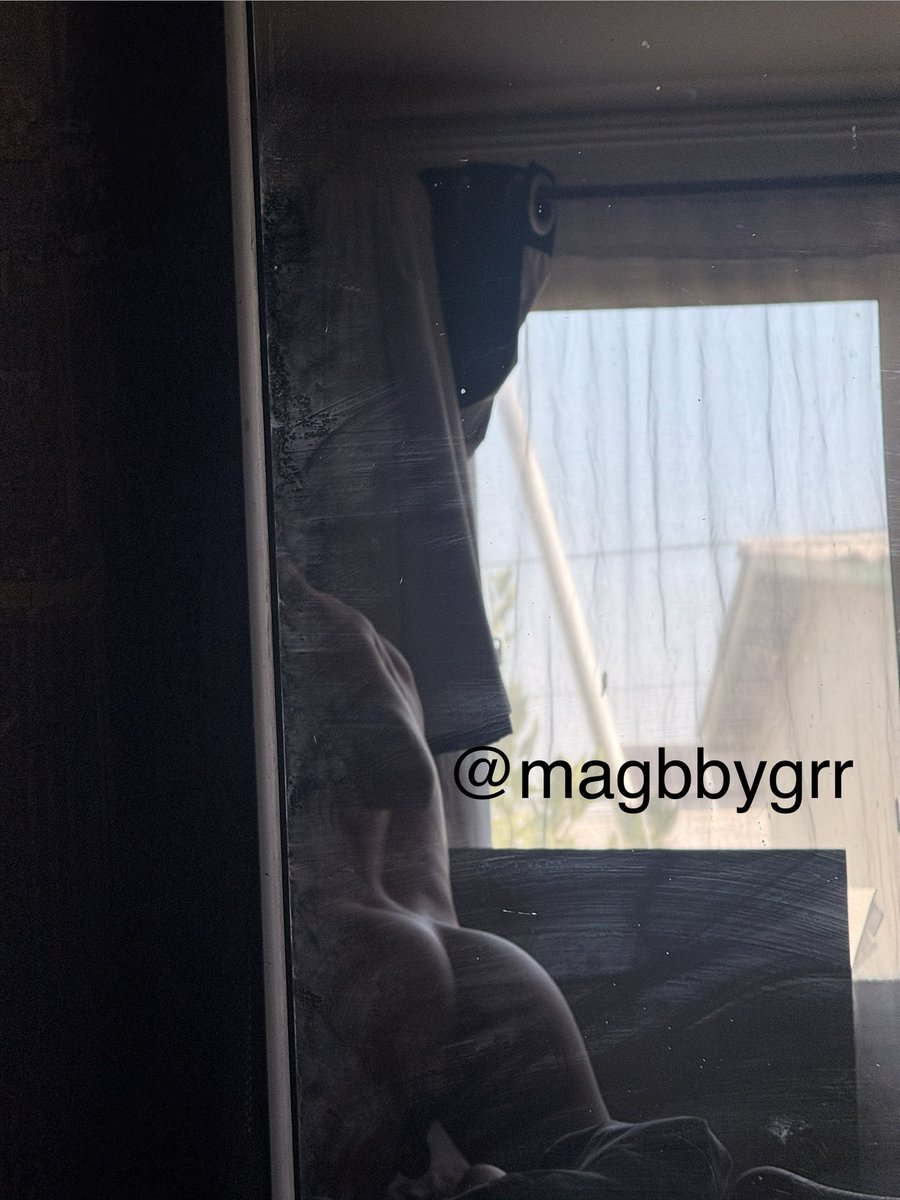 magbbygrr's tweet photo. Se ve pésimo pero me encanta la foto https://t.co/JyaZnWXdG5