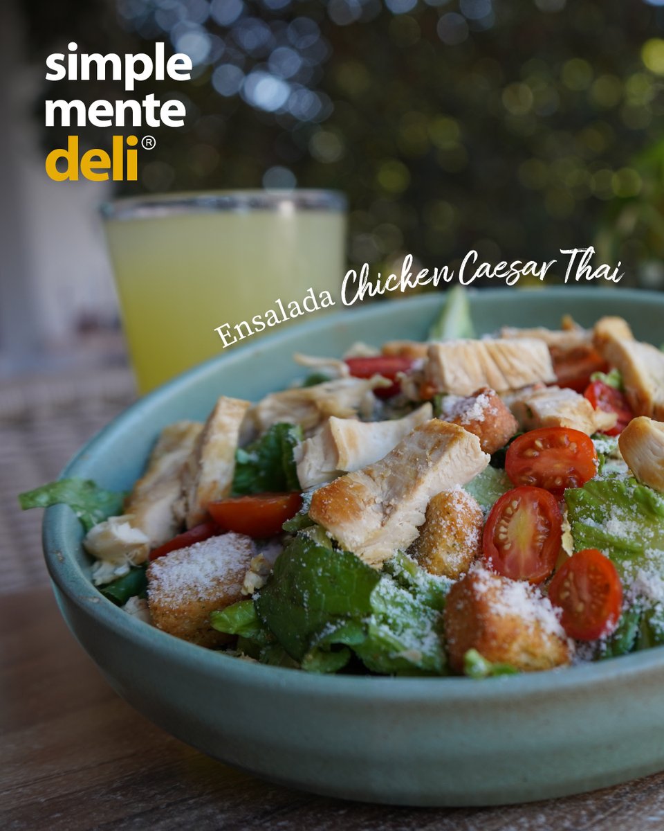 simplementedeli's tweet photo. Dale sabor a tu día con nuestra Chicken Caesar Thai. Una mezcla que sorprende en cada mordida.😋 ¡Porque comer deli también puede ser ligero y divertido!

#Simplementedeli #ChickenCaesarThai #FoodLovers https://t.co/BtsiCSYm8y