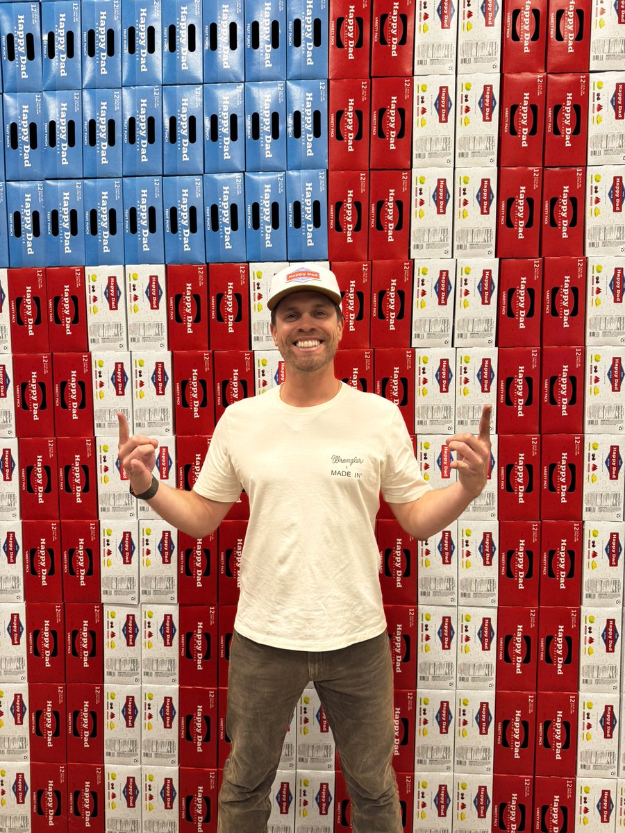 Dustin Lynch tweet media