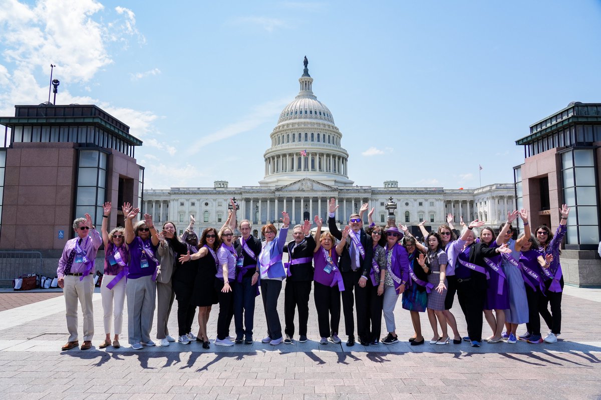 Alzheimer's Association tweet media