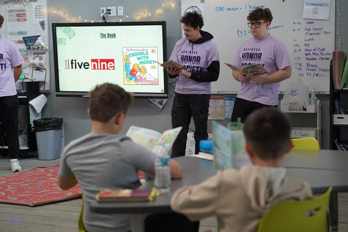 Oconomowoc Schools tweet media