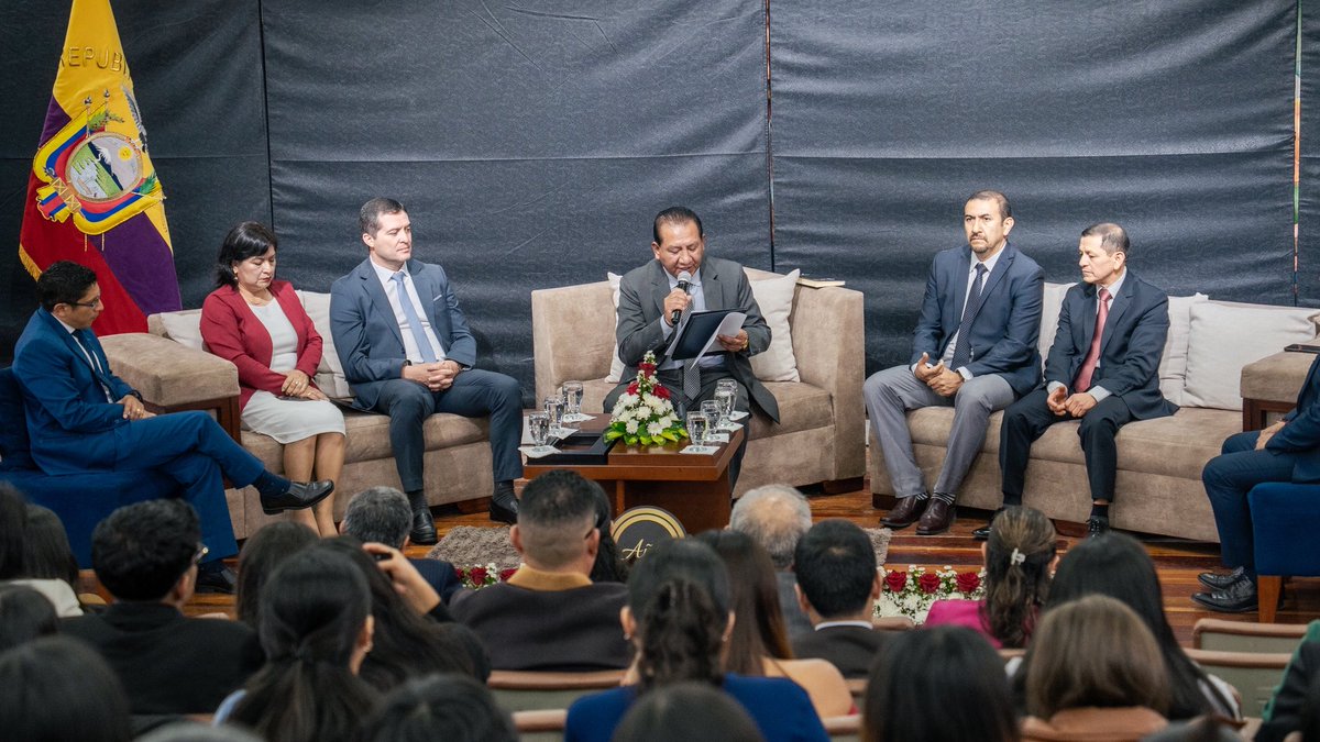 Universidad Nacional de Loja tweet media