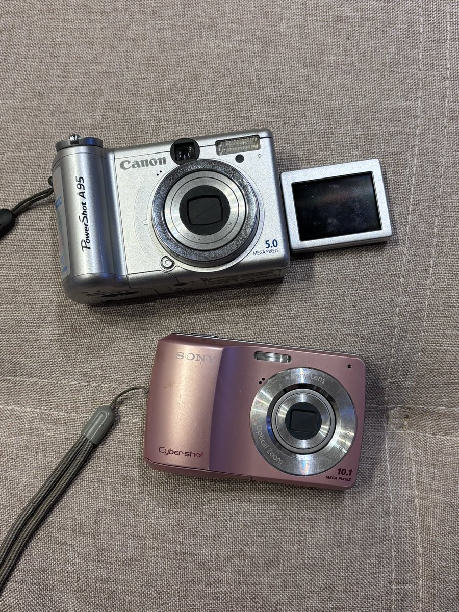 ipoderin's tweet image. agora um luto eterno