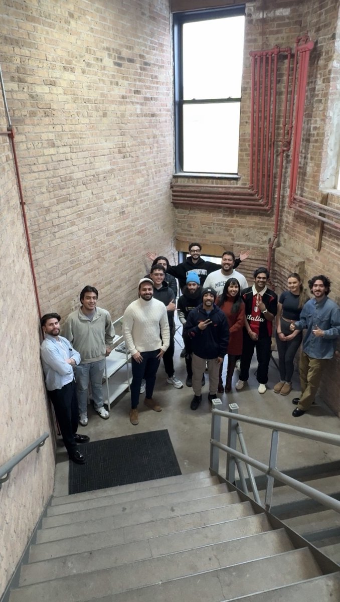 peronif5's tweet photo. We shipped 🚢
Just launched at #v0PromptToProduction Chicago
Built with @v0, deployed on @vercel
Big thanks to @ceciaramitaro for making this happen 🙏
Live at https://t.co/bFgCRdq6EV
Chicago squad 📸👇
#BuildInPublic #ChicagoTech #v0 https://t.co/FgUYWM7F23