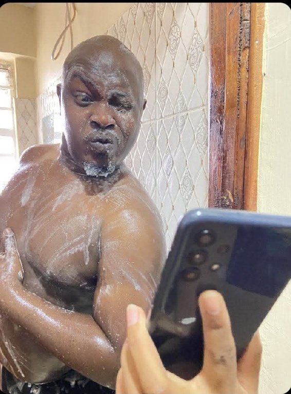 FinanceTips_'s tweet image. Lobistars After seeing Ronaldo comment on his tweet