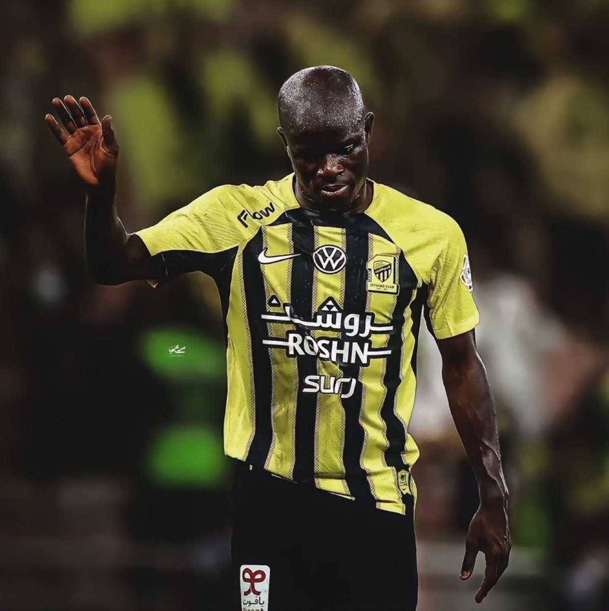 04:38 kante istanbula saç ektirmek için geldiğinden dolayı transfer iptal haberini bekliyoruz